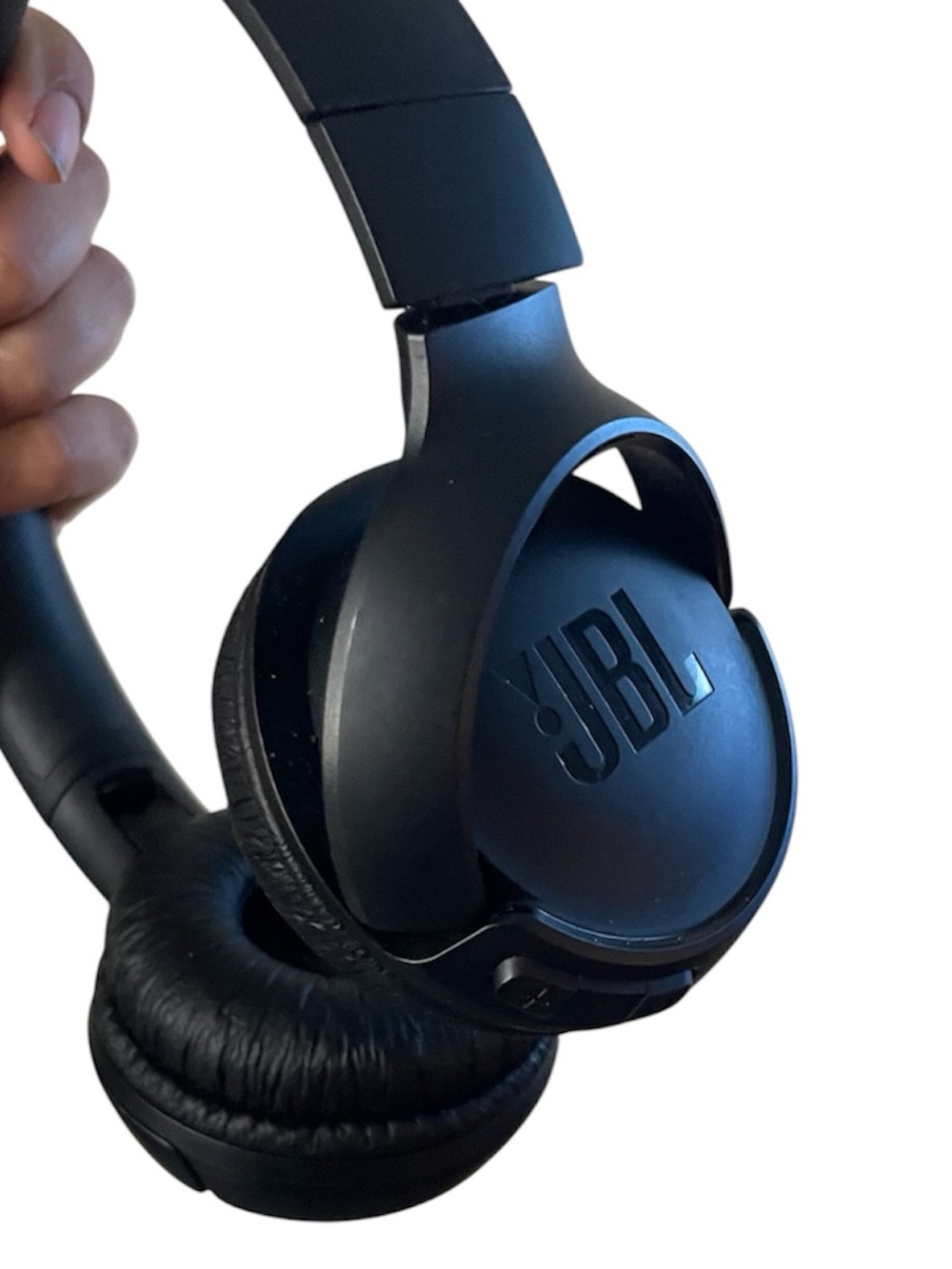 JBL wireless headphones